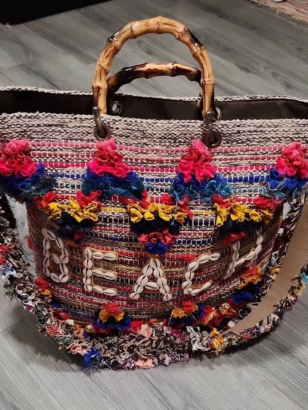 Multicolor 'Beach' Scrap & Shells Straw Tote w/Bamboo Handles & Long Strap